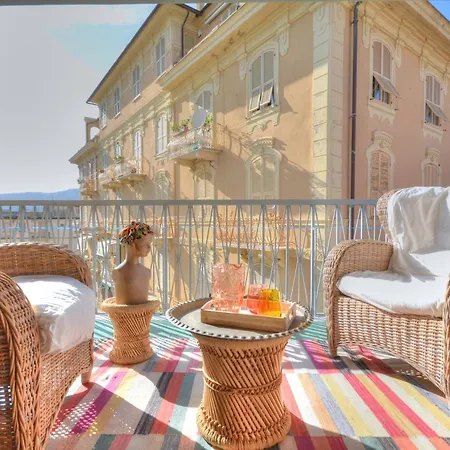 Ca' Muna - Sea View Penthouse, Private Rooftop, Walking To The