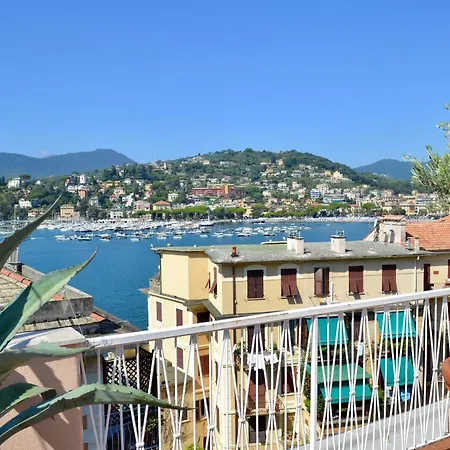 Lejlighed Ca' Muna - Sea View Penthouse, Private Rooftop, Walking To The *