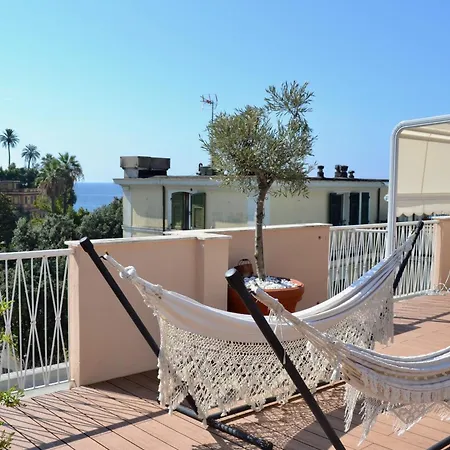 Ca' Muna - Sea View Penthouse, Private Rooftop, Walking To The Appartement Rapallo