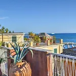Ca' Muna - Sea View Penthouse, Private Rooftop, Walking To The Rapallo