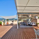 Appartamento Ca' Muna - Sea View Penthouse, Private Rooftop, Walking To The *