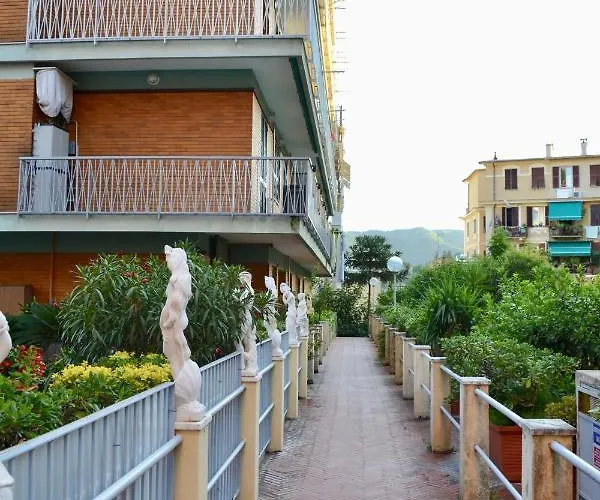 Apartment Ca' Muna - Sea View Penthouse, Private Rooftop, Walking To The *