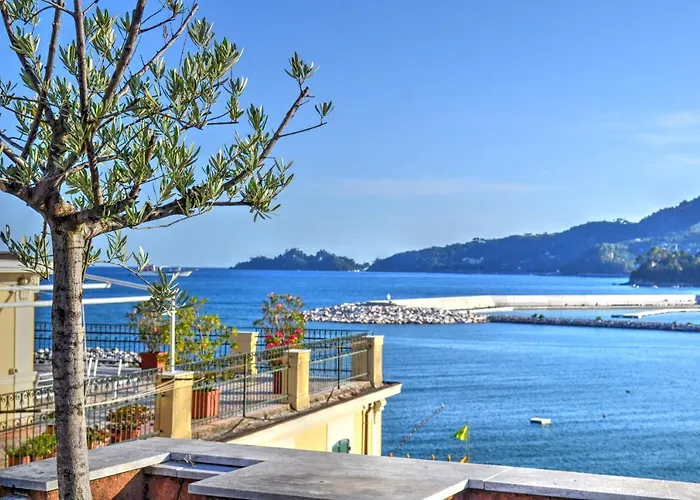 Ca' Muna - Sea View Penthouse, Private Rooftop, Walking To The Apartment