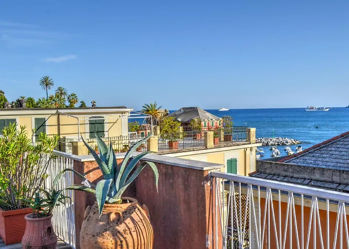 Ca' Muna - Sea View Penthouse, Private Rooftop, Walking To The Rapallo