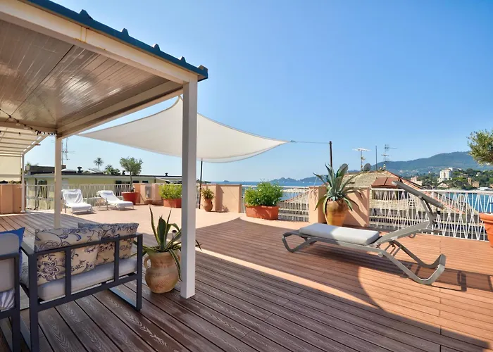 Ca' Muna - Sea View Penthouse, Private Rooftop, Walking To The Apartment Rapallo